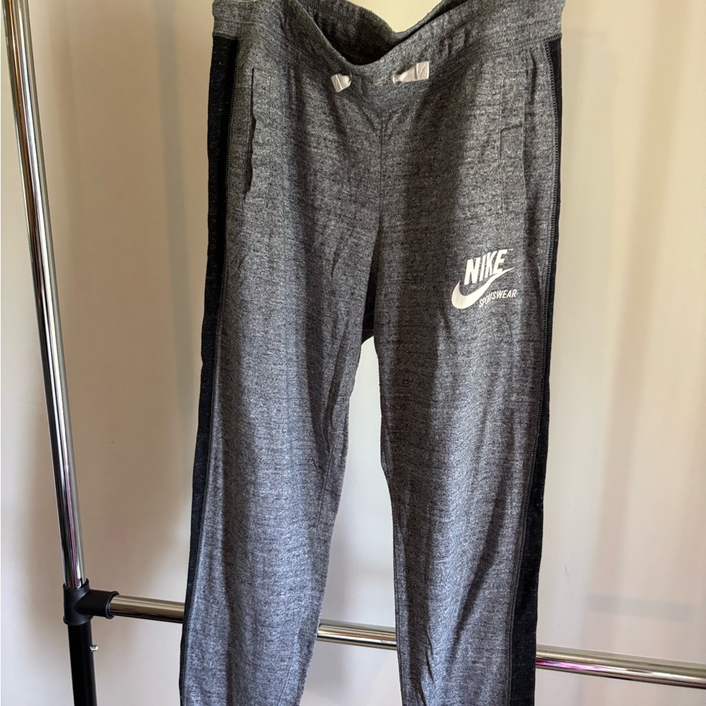 Nike women Charcoal Joggers